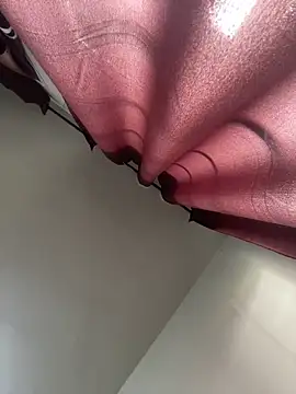 Snapshot of jujuarantes__2026 chatting on February 2026 12:33:01 PM jujuarantes 2026 online show from February 2026 12:33:01 PM