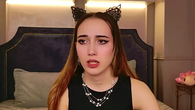 Gretta Lane online show from March 2026 05:32:02 AM