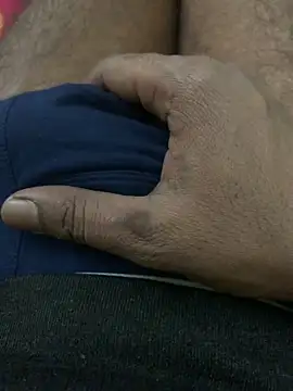 Rahulkumaro1 online show from February 2026 02:44:01 PM