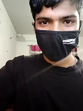 Snapshot of xrealcam699 chatting on January 2026 11:34:01 AM xrealcam699 online show from January 2026 11:34:01 AM