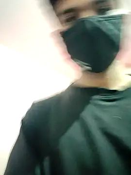 Snapshot of xrealcam699 chatting on January 2026 07:13:01 AM xrealcam699 online show from January 2026 07:13:01 AM