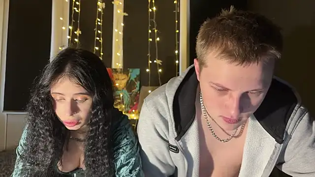 love4couple online show from April 2026 06:18:01 AM