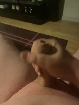 privatdue23 online show from December 2025 01:35:01 AM