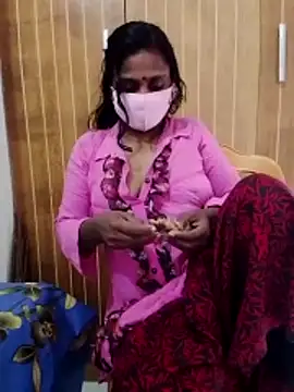 Snapshot of Hot_Sweety02 chatting on February 2026 11:36:02 AM Hot Sweety02 online show from February 2026 11:36:02 AM