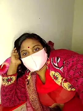 Snapshot of Hot_Sweety02 chatting on February 2026 11:42:02 PM Hot Sweety02 online show from February 2026 11:42:02 PM