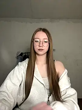 Eseniya  online show from January 2026 08:16:01 AM