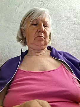 Snapshot of KlaudiaDarling chatting on June 2026 02:08:02 PM KlaudiaDarling online show from June 2026 02:08:02 PM