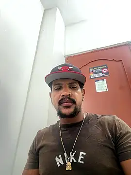 Snapshot of bigdick211292 chatting on January 2026 01:16:01 PM bigdick211292 online show from January 2026 01:16:01 PM