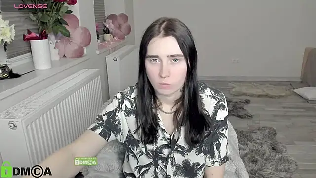 KrissLimada online show from April 2026 09:01:01 PM