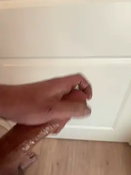 jasons1234 online show from April 2026 10:31:02 PM