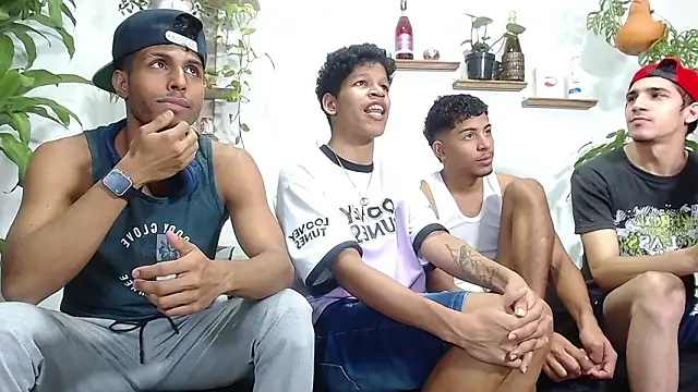 Interracial Snow Bunny online show from March 2026 11:12:02 PM