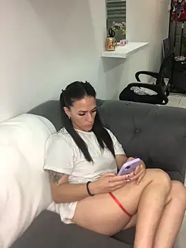 donatella07 online show from February 2026 12:59:01 AM