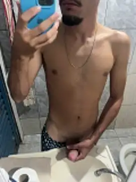 Branquelohot online show from February 2026 07:20:02 AM