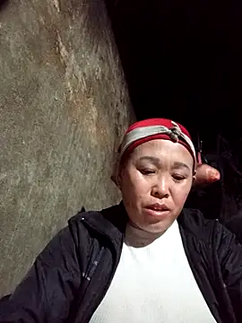 dakota-kis online show from February 2026 01:18:02 PM