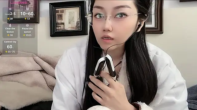 Alice-yaya online show from February 2026 05:33:01 PM