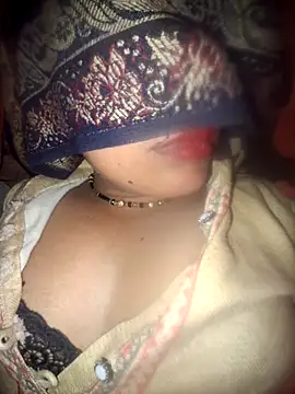 Couples9090 online show from January 2026 05:40:01 PM