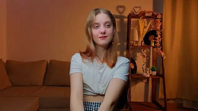 RennaHettes online show from March 2026 01:09:01 AM