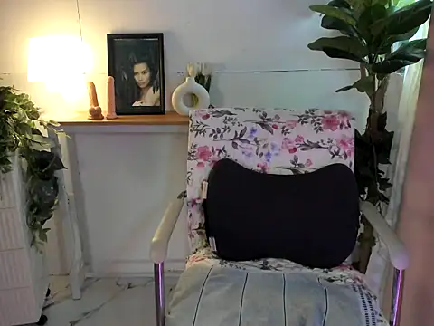 Snapshot of Andrea_bricks06 chatting on May 2026 03:15:02 AM Andrea bricks06 online show from May 2026 03:15:02 AM