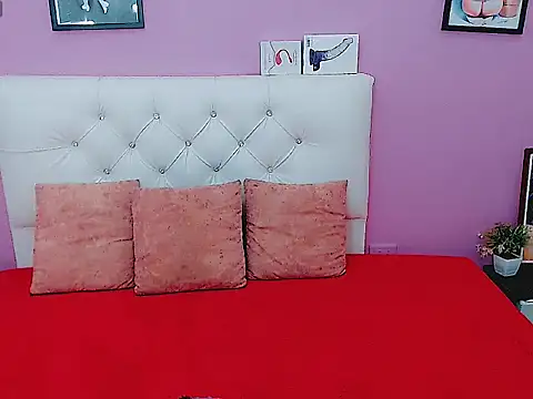 Snapshot of shantal_gil chatting on February 2026 04:12:02 AM shantal gil online show from February 2026 04:12:02 AM