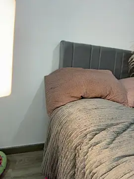 Talia Foxx online show from April 2026 06:19:01 AM