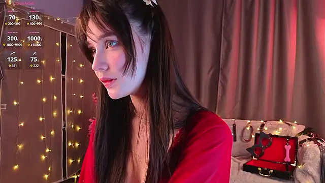 Snapshot of KiraYukimura chatting on March 2026 01:34:01 AM KiraYukimura online show from March 2026 01:34:01 AM