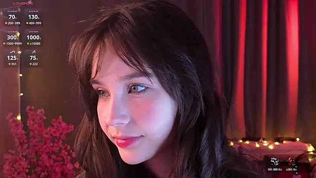 Snapshot of KiraYukimura chatting on March 2026 08:19:01 AM KiraYukimura online show from March 2026 08:19:01 AM