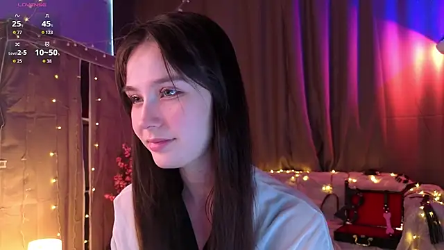 Snapshot of KiraYukimura chatting on April 2026 04:31:01 AM KiraYukimura online show from April 2026 04:31:01 AM