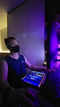 OnlyHand9x online show from March 2026 05:35:01 PM