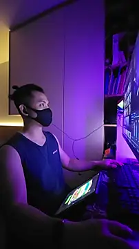 OnlyHand9x online show from April 2026 09:23:01 PM