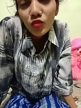 Honey lily-93 online show from June 2026 07:51:01 AM