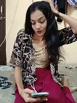 Snapshot of Honey_lily-93 chatting on July 2026 07:33:02 AM Honey lily-93 online show from July 2026 07:33:02 AM