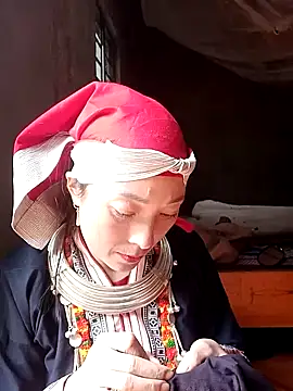 muamua99 online show from February 2026 03:25:02 AM