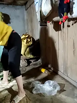 muamua99 online show from February 2026 11:04:02 PM