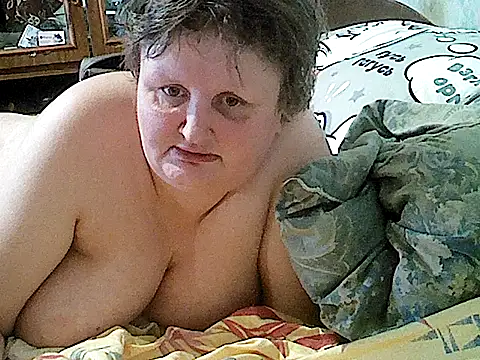 nataly4560 online show from April 2026 04:46:02 PM