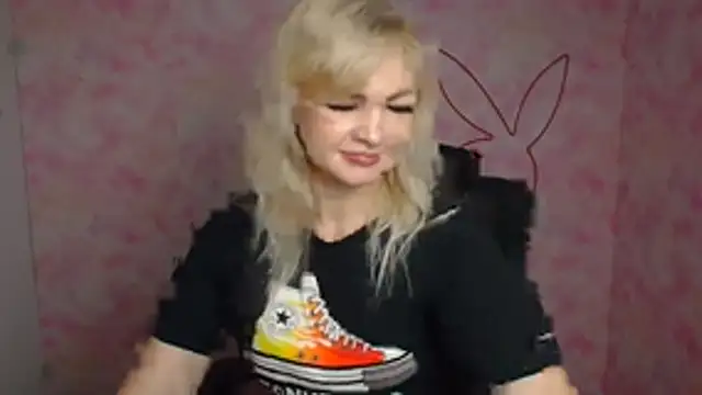 Madonna Fire online show from March 2026 11:44:02 AM