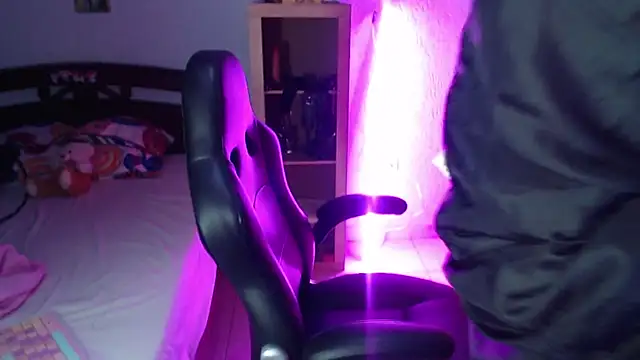 Snapshot of Alexxxa_Party chatting on April 2026 11:09:01 PM Alexxxa Party online show from April 2026 11:09:01 PM