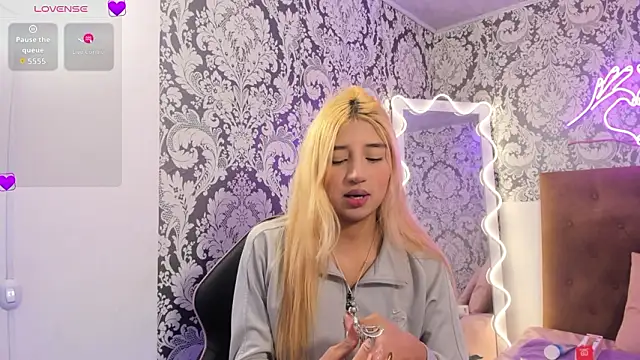 IRINA TAY1 online show from February 2026 04:13:01 AM