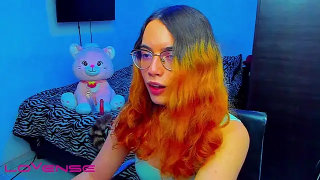 lillykittyyy online show from April 2026 03:07:02 AM