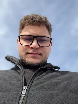 Snapshot of AquaSergei chatting on February 2026 11:49:01 AM AquaSergei online show from February 2026 11:49:01 AM