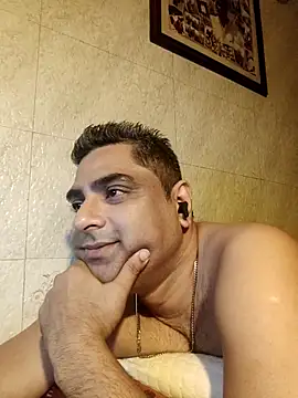 hardnhornybull online show from March 2026 08:46:01 PM