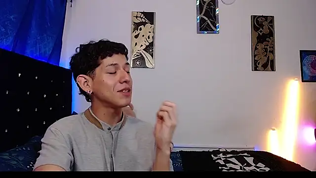 yorsamm smit online show from February 2026 12:33:02 AM