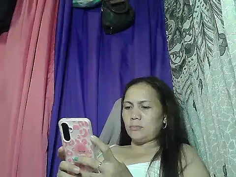 prettymomma24xx online show from August 2026 01:03:01 PM
