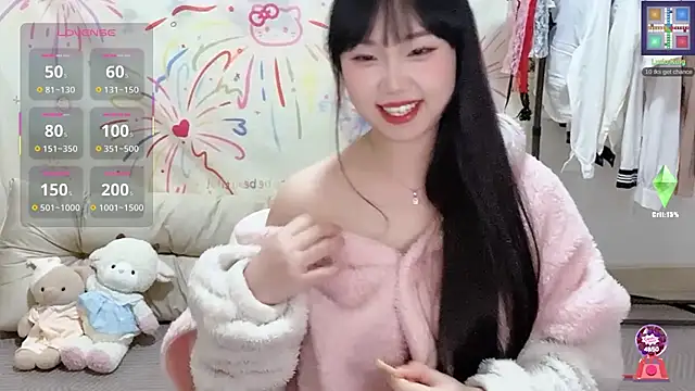 xiaoguai99 online show from April 2026 01:06:01 PM