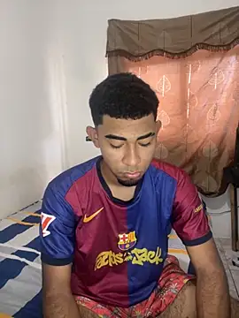 Snapshot of youngalexofficial chatting on February 2026 06:15:01 PM youngalexofficial online show from February 2026 06:15:01 PM