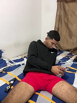 Snapshot of youngalexofficial chatting on February 2026 04:08:01 AM youngalexofficial online show from February 2026 04:08:01 AM