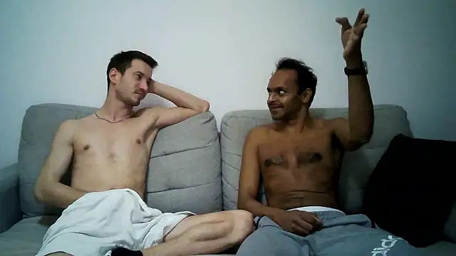 batschi0512 online show from February 2026 04:18:02 AM