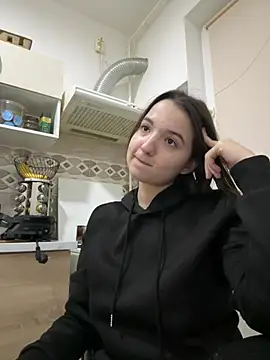 OutsiderMuse online show from February 2026 06:41:01 PM