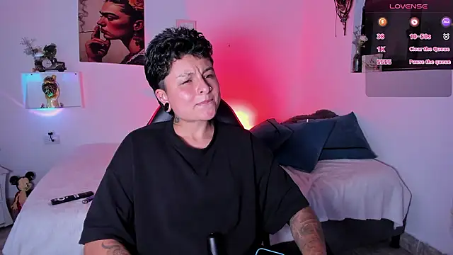 Snapshot of Zury_Ramirez chatting on February 2026 09:44:02 PM Zury Ramirez online show from February 2026 09:44:02 PM