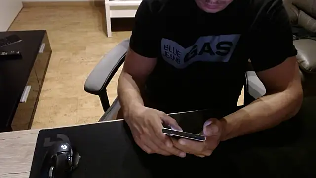 sensualman90 online show from January 2026 09:30:02 PM