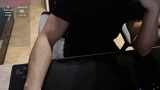 sensualman90 online show from February 2026 10:38:02 PM